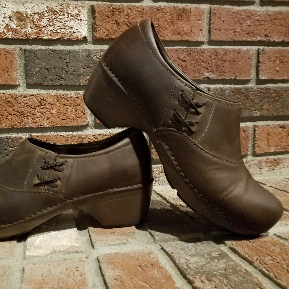 Dansko Womens's 41 Brown Leather clog